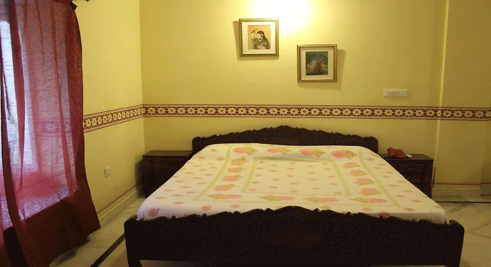 Airport Hotel Noratan Palace New Delhi 3*,