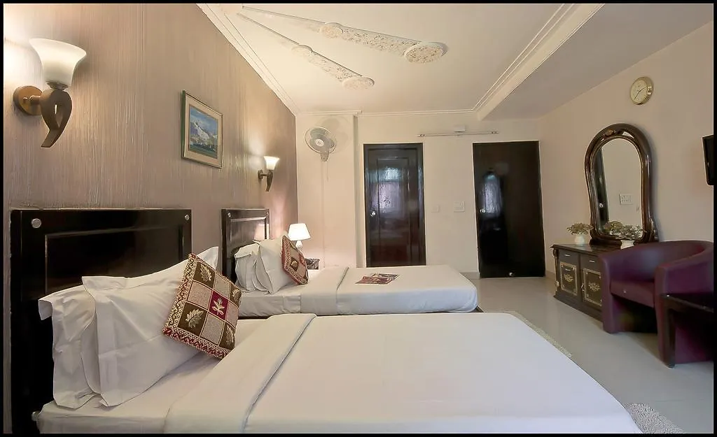 Airport Hotel Noratan Palace New Delhi