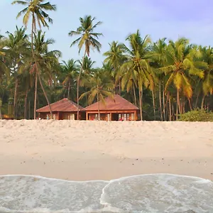 https://chera-rocks-beach-house.kerala-hotels.net